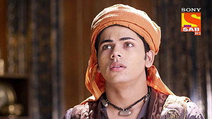 Aladdin Tries Escaping
