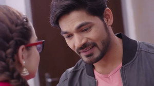 Ajit Tries to Molest Paakhi