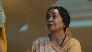 Siddhu uses an excuse to see Sneha