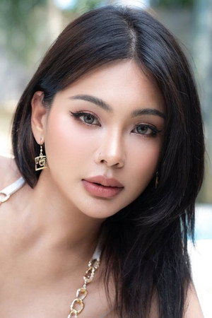 Alisa Khemnak