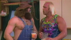 Hillbilly Jim trains with Hulk Hogan