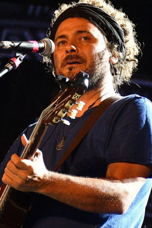 Raly Barrionuevo