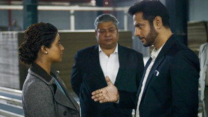 Raajneeti par Pyaar Bhaari