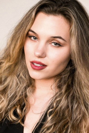 Victoria Grace