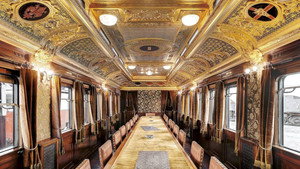 The Long Journey of Trains - Into the Carriage!