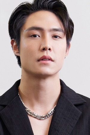 Elisha Triwiwatkul