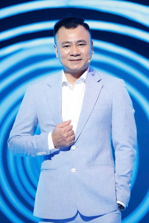 Tự Long