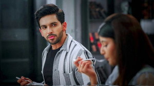 Armaan reveals a secret