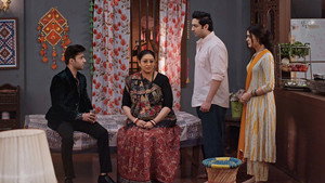 Tulsi Seeks Ajay's Support