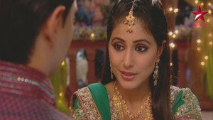 Naitik tries to cheer Akshara