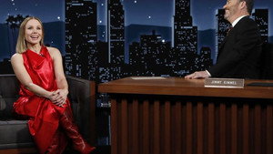 Kristen Bell; Ike Barinholtz