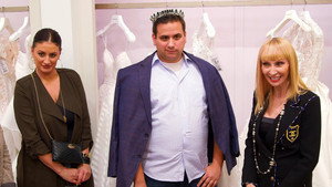I’m the Bride, Leave Some Space!