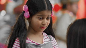 Maira's mishap at Abhira's stall