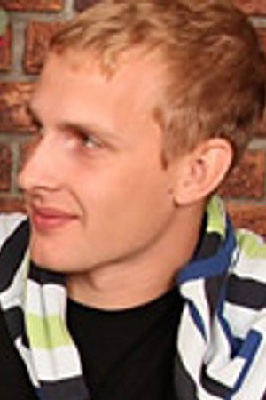Tomas