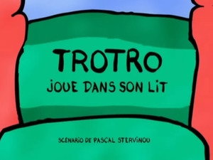 Trotro Plays in Bed