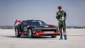 Electrikhana TWO: One More Playground; Mexico City in the Audi S1 Hoonitron