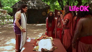 Shiva sets up the Shakti Peetha