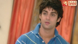 Siddhanth Gets Intimate With Ridhimma