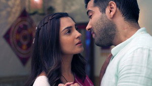 Gautam, Dhara's Emotional Moment