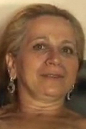 Lara Saint
