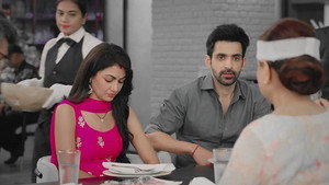 Amruta tries to help a girl