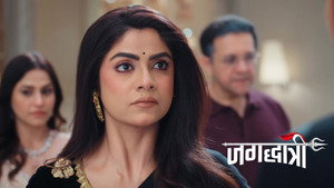 Jagadhatri Delighted to Find Her Mother’s Photograph