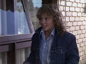 Charlene's Arrival to Ramsay Street - Part 1