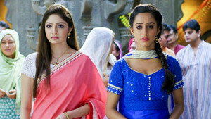Preeti, Gauri Warn Rahul
