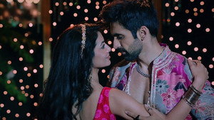 Babita tries to ruin the mehendi function