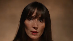 SHE LEAVES HER BOYFRIEND; HE RETURNS TO KILL AND BURN HER