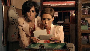 Chalita is disappointed to discover that his wife was cheating on him