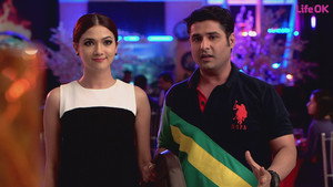 Rajni Defeats Charlie