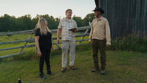 Les Stroud Goes Exploring with Tom
