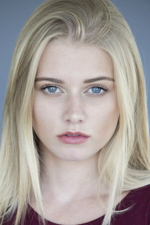 Alena Savostikova