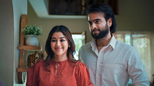Siddharth Takes Harini Home