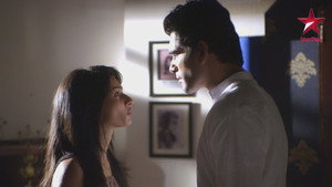 Viraj Knows Nisha's Marriage Truth