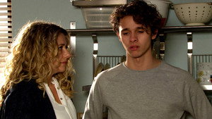 Episode 8386 (Wed 6th Feb 2019)