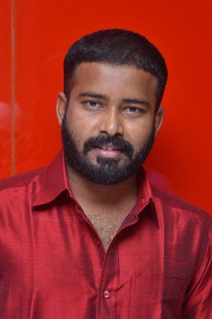 V R Dinesh