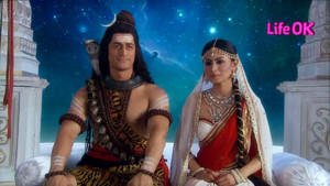 Sati decides to leave for Kailash