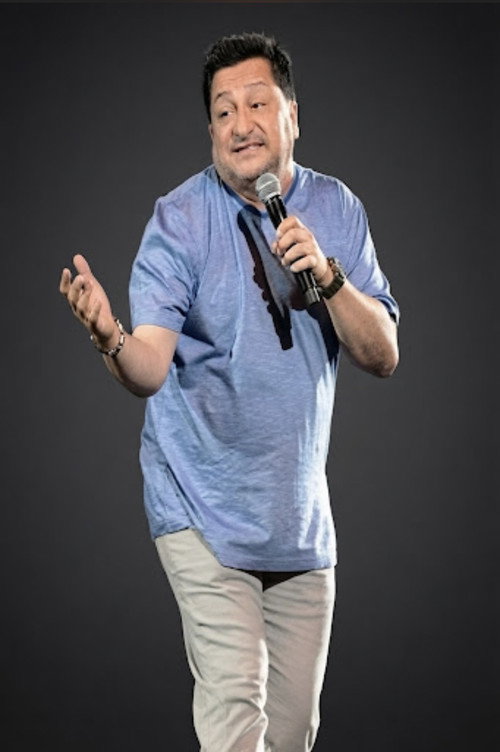 Chiquito pero juguetón: The Muvi
