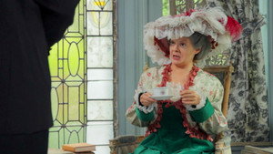 Very Maggie Smith: The Case of the Cracked Teacup