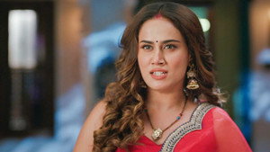 Sonam Celebrates Suraj's Return